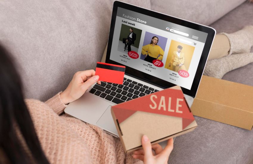  Comparison of Popular Ecommerce Platforms